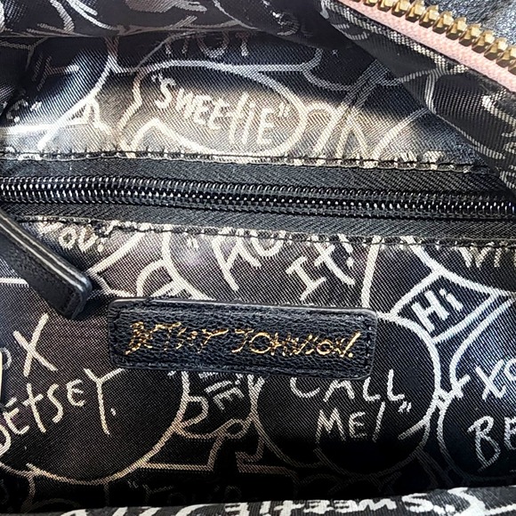 Betsey Johnson Pink Bear Face Quilted Mini Backpack Gold Hardware Rare - Picture 10 of 16